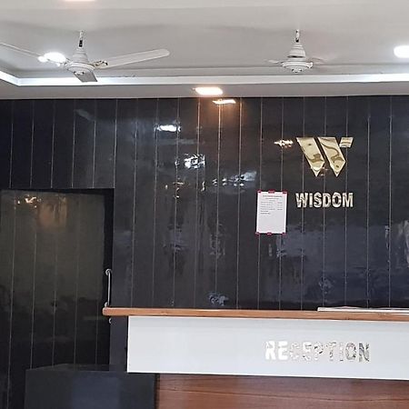 Hotel Wisdom Celebration Motihari Exterior foto